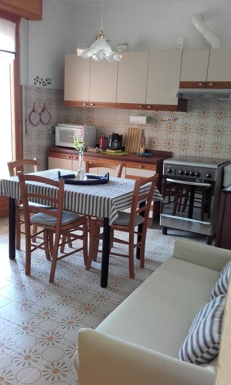Casa Palmira Apartment Brenzone sul Garda Bagian luar foto