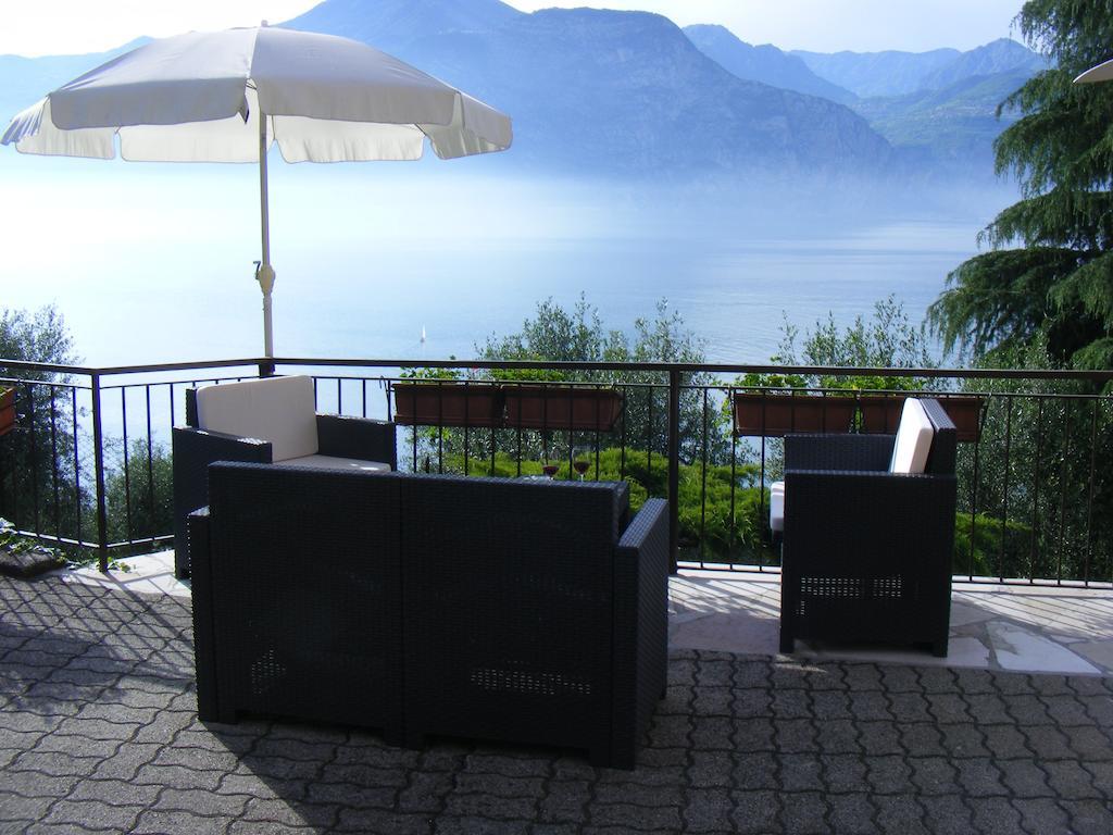 Casa Palmira Apartment Brenzone sul Garda Bagian luar foto