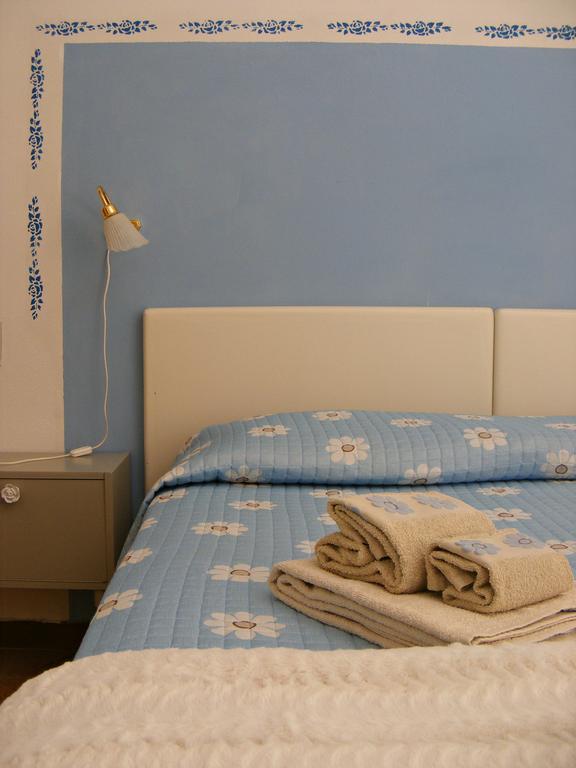 Casa Palmira Apartment Brenzone sul Garda Bagian luar foto