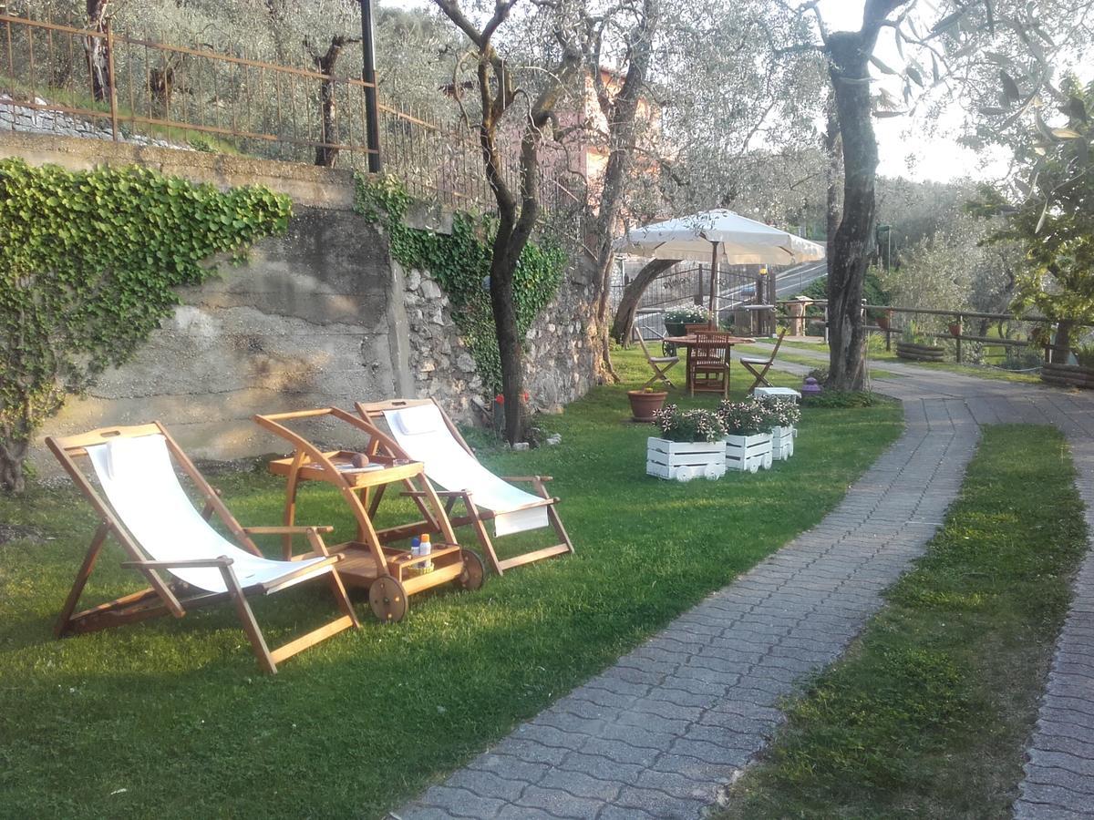 Casa Palmira Apartment Brenzone sul Garda Bagian luar foto